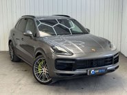Porsche Cayenne 4.0 Cayenne T S E-Hybrid Auto 4WD 5dr 4
