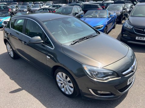 Vauxhall Astra 1.6 16v Elite Auto Euro 5 5dr 8