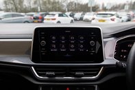 Volkswagen T-Roc STYLE TSI DSG 28