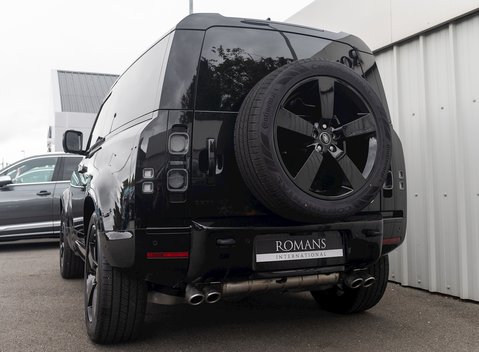 Land Rover Defender V8 23