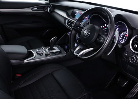 Alfa Romeo Stelvio 2.0 Stelvio Sprint TB AWD Auto 4WD 5dr 33