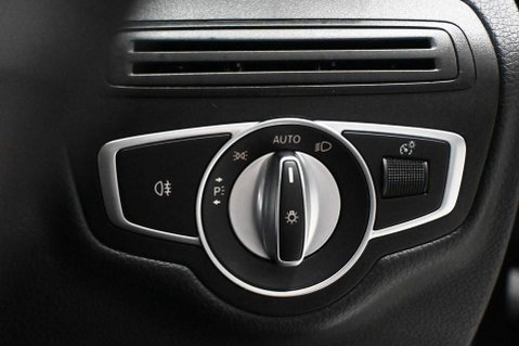 Mercedes-Benz GLC 2.0 GLC 300 AMG Line Premium D 4Matic Auto 4WD 5dr 37