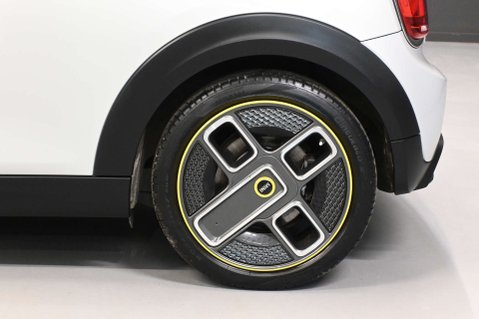 Mini Hatch Cooper S Electric Level 1 3dr 39