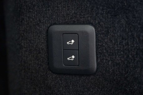 Land Rover Range Rover Sport 3.0 Range Rover Sport HSE Dynamic SDV6 Auto 4WD 5dr 11