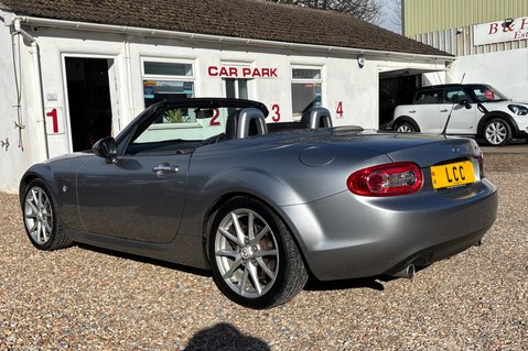 Mazda MX-5  AUTOMATIC.. CONVERTIBLE.. 10 SERVICES..HEATED LEATHER..AIR CON..CRUISE..  4