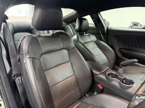 Ford Mustang 5.0 V8 GT Fastback 2dr Petrol SelShift Euro 6 (416 bhp) 28