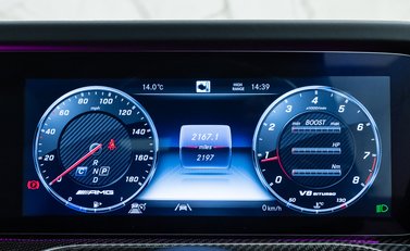 Mercedes-Benz G Class AMG G63 Carbon Edition 22