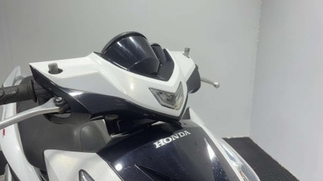 Honda Vision NSC 50 R 2014 17K RUNNING PROJECT SCOOTER 50CC SPARES OR REPAIR 14