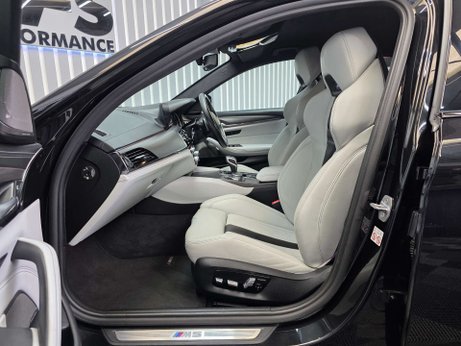 BMW M5 4.4i V8 Competition Saloon 4dr Petrol Steptronic xDrive Euro 6 (s/s) (625 p 38