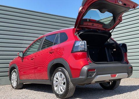 Suzuki SX4 S-Cross MOTION BOOSTERJET MHEV 21