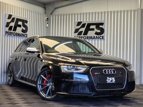 Audi RS4 4.2 FSI V8 Estate 5dr Petrol S Tronic quattro Euro 5 (450 ps) 49