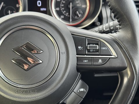 Suzuki Swift 1.2 Dualjet 83 12V Hybrid SZ5 5dr 26