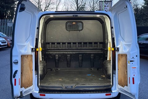 Ford Transit Custom 300 LIMITED DCIV L1 H1 6 SEATER - APPLE CARPLAY -HEATED SEATS/SCREEN 10