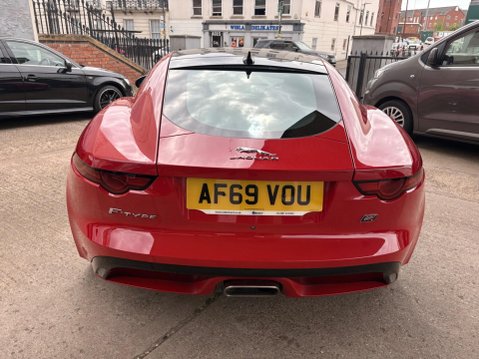 Jaguar F-Type 2.0i Chequered Flag Auto Euro 6 (s/s) 2dr 46