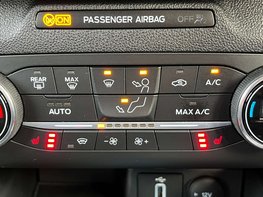 Ford Focus 1.5 Focus Titanium Auto 5dr 55