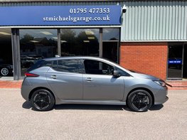 Nissan LEAF Leaf E + N-Connecta Electric, 60.9 kw/h battery, 239 mile range 5dr 10