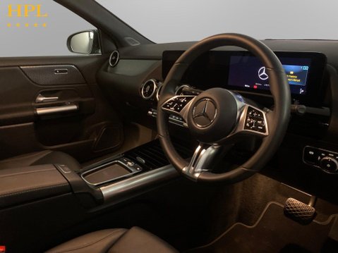 Mercedes-Benz GLA 1.3 GLA200h MHEV Sport (Executive) SUV 5dr Petrol Hybrid 7G-DCT Euro 6 (s/s 12