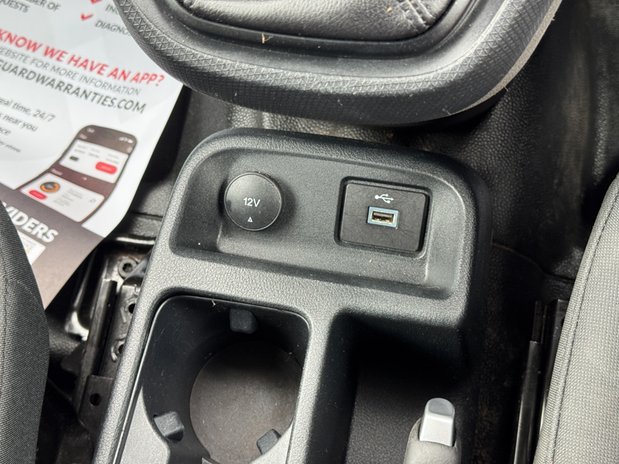 Ford Transit Connect SWB L1H1 [SOLD SM] Low Roof 200 Leader Sensors EURO 6 38
