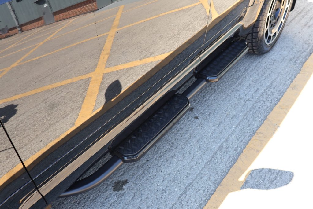 Land Rover Defender 110 HARD TOP X-DYNAMIC HSE GENUINE REAR SEAT CONVERSION  SEEKER STYLED  10