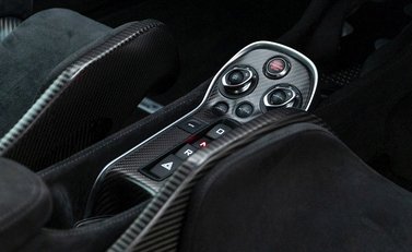 McLaren 600 18