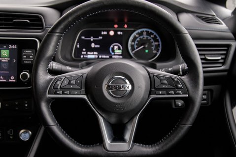 Nissan LEAF N-CONNECTA 21
