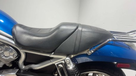 Harley-Davidson Street VROD VRSCR 2007 18K NEW MOT SERVICED RIDES WITHOUT FAULT 1130CC 45