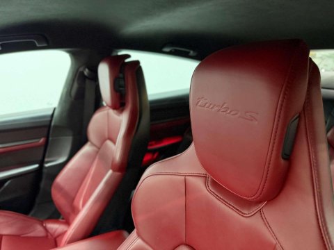 Porsche Taycan Performance Plus 93.4kWh Turbo S Saloon 4dr Electric Auto 4WD (761 ps) 61