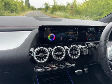 Mercedes-Benz EQA EQA 250 66KWH AMG Line Premium Auto Electric PAN ROOF/PARKTRONIC/SAT NAV 11