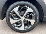 Hyundai TUCSON 2.0 CRDi Premium Auto 4WD Euro 6 5dr 67