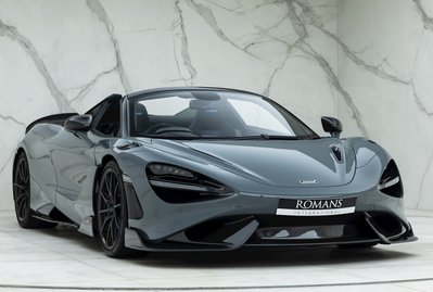 McLaren 765LT Spider