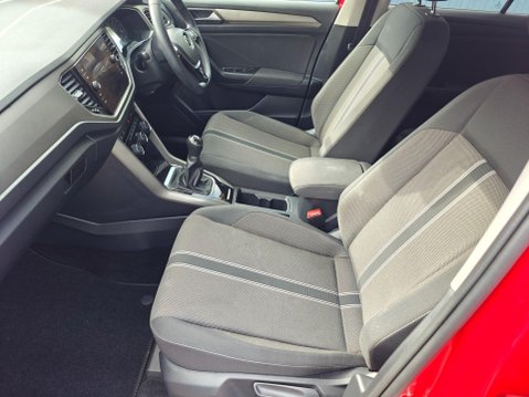 Volkswagen T-Roc 1.5 TSI EVO Design Euro 6 (s/s) 5dr 20