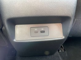 Nissan Qashqai 1.3 Qashqai N-Connecta DiG-T MHEV 5dr 61