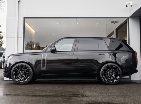Land Rover Range Rover D350 AUTOBIOGRAPHY LWB 3