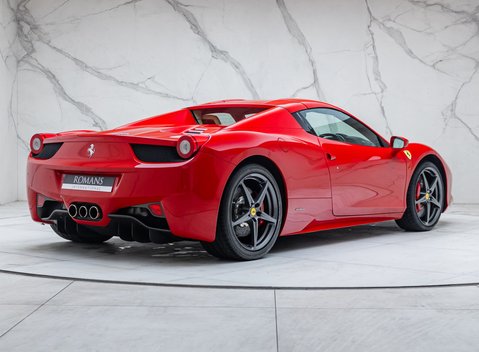 Ferrari 458 Spider 6