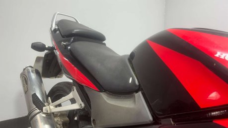 Honda CBR CBR125 2010 FUEL INJECTED PROJECT LEARNER SPORTS BIKE 125CC 19