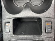 Nissan Qashqai 1.3 DIG-T TEKNA DCT AUTOMATIC 21