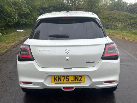 Suzuki Swift 1.2 MHEV Motion Euro 6 (s/s) 5dr 4