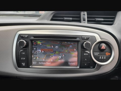 Toyota Yaris VVT-I T SPIRIT 24