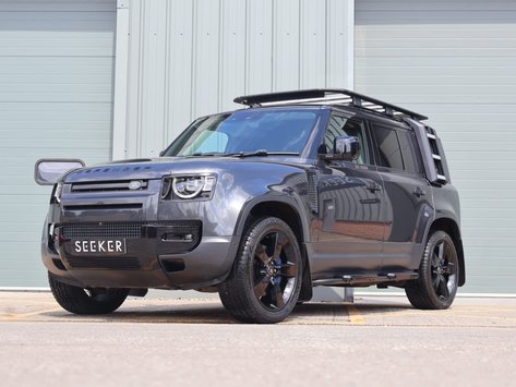 Land Rover Defender 110 2023 HARD TOP  D250 HSE MHEV STYLED BY SEEKER 3 SEATER Huge spec 