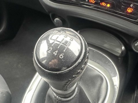 Nissan Juke N-Connecta 21