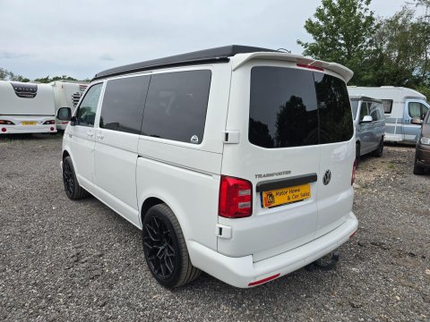 Volkswagen Campervan Summers Day Campers 15