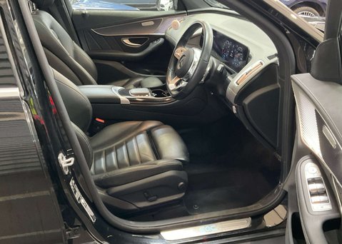 Mercedes-Benz EQC EQC 400 80kWh AMG Line (Premium) SUV 5dr Electric Auto 4MATIC (408 ps) 11