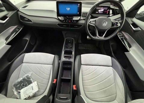 Volkswagen ID.3 Pro S 77kWh Tour Hatchback 5dr Electric Auto (4 Seat) (204 ps) 10