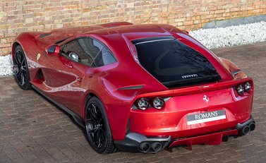 Ferrari 812 Superfast 9