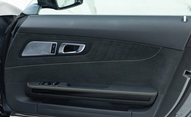 Mercedes-Benz AMG GT R GT R Premium 17