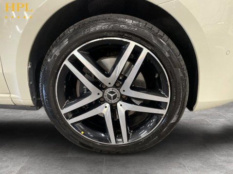 Mercedes-Benz V Class 2.0 V220d Sport MPV 5dr Diesel G-Tronic+ Euro 6 (s/s) 7 Seat (163 ps) 10