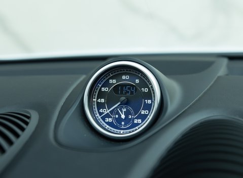 Porsche 718 SPYDER 22