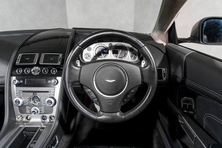 Aston Martin Virage V12 VOLANTE. 1 OF 388. COMPREHENSIVE ASTON HISTORY. CERAMICS. SPORTS SEATS 26