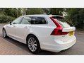 Volvo V90 2.0 V90 Momentum+ T4 Auto 5dr 38