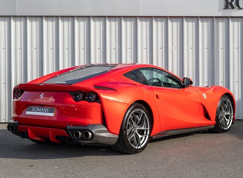 Ferrari 812 Superfast 7